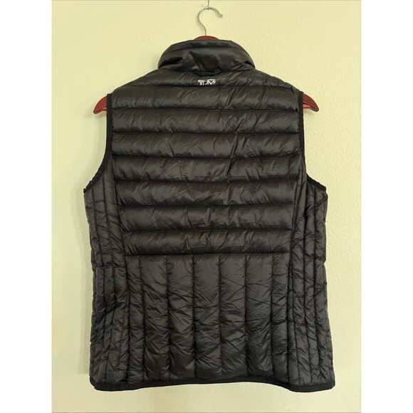 Vest - Picture 5 of 14